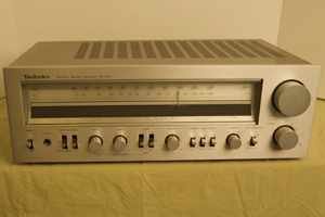 Technics SA-404